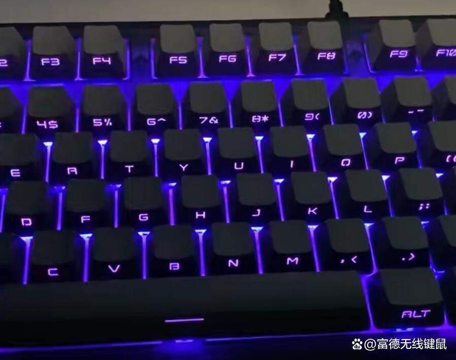 机械键盘上下灯位有什么区别? 机械键盘上灯位和下灯位选择推荐