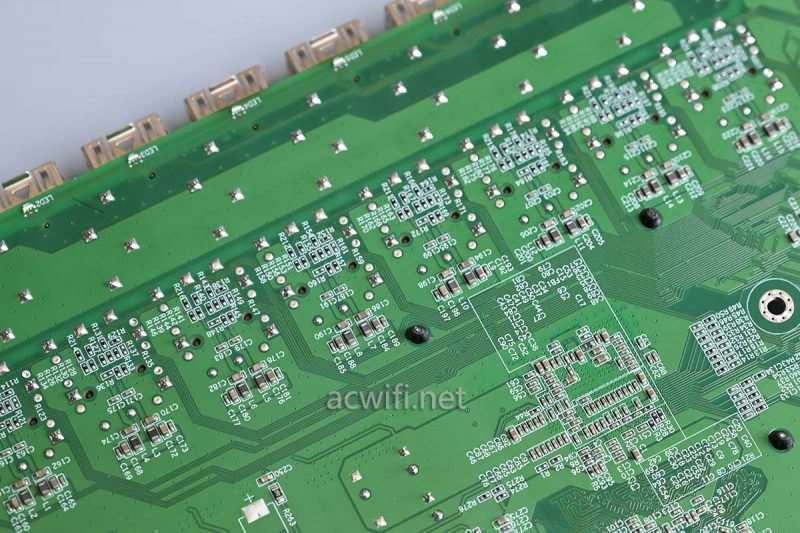 联果8口万兆三层全光交换机LG-SWTGW3C8F拆机测评
