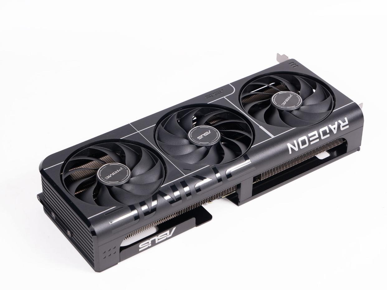 性价比力压RTX 5060 Ti! AMD Radeon RX 9060 XT显卡首发评测