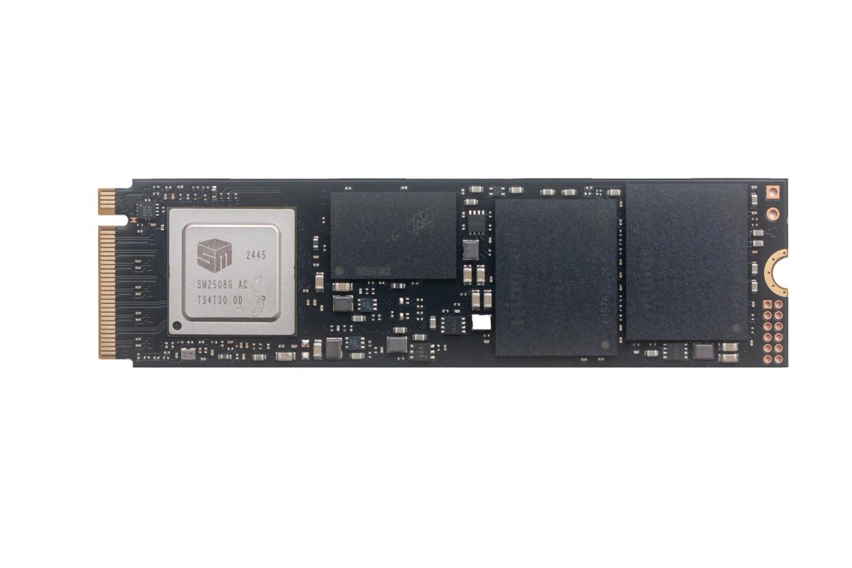 致敬Gen5 SSD新晋跑分王! 金士顿叛逆者Renegade G5 4096GB评测